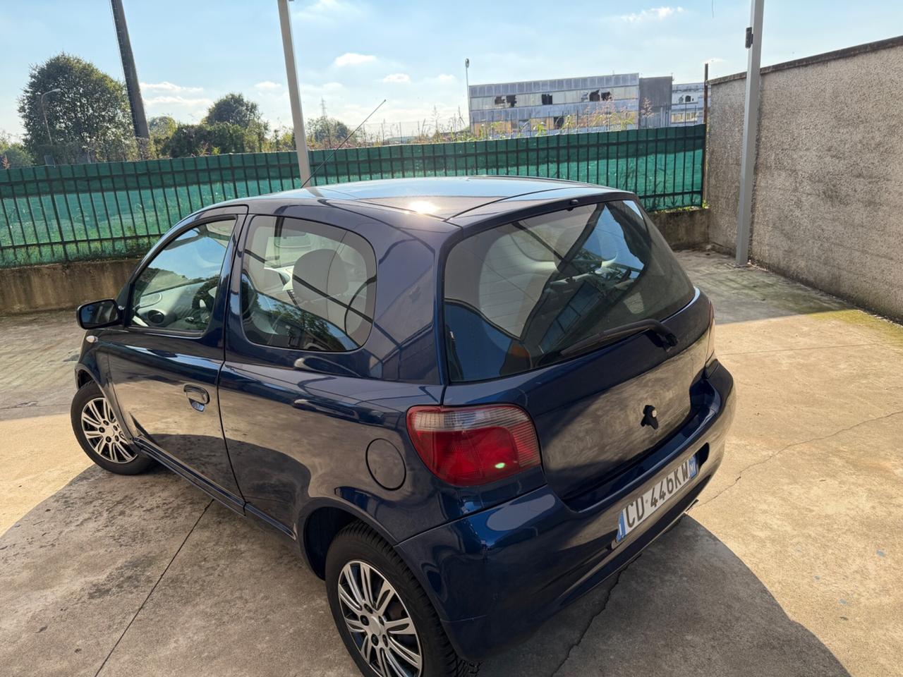 TOYOTA YARIS 1.3i 64KW BENZINA EURO4