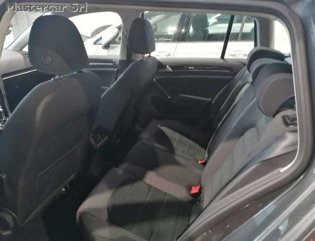 VOLKSWAGEN Golf Variant 2.0 tdi Executive 150cv dsg - FP839ZE