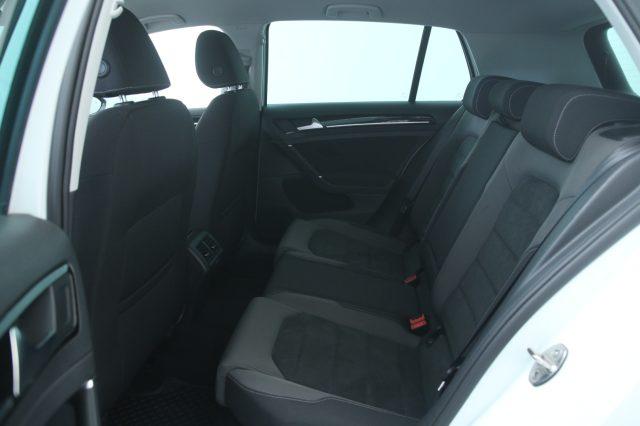VOLKSWAGEN Golf 2.0 TDI DSG 5p. 4MOTION Highline BMT Fari Full LED