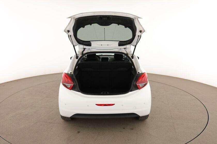 *IN ARRIVO* Peugeot 208 BlueHDi 75cv 5 porte Allure