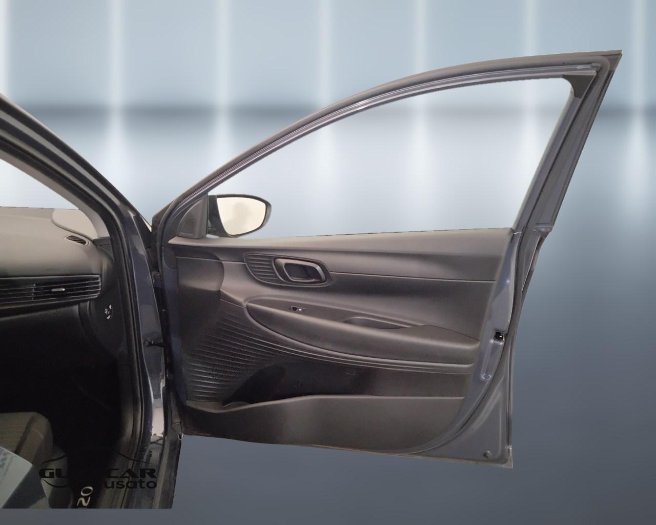 HYUNDAI i20 III 2021 - i20 1.2 mpi Connectline Exterior Pack