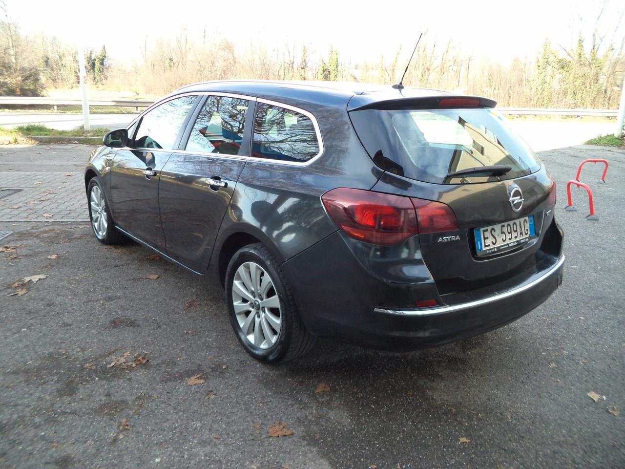 Opel Astra 1.7 CDTI 110CV Sports Tourer Cosmo EURO 5