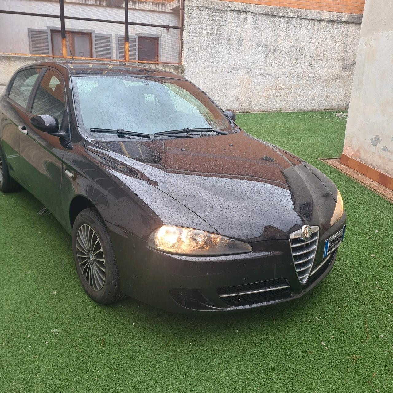 Alfa Romeo 147 1.9 JTD 120CV 5 porte Exclusive