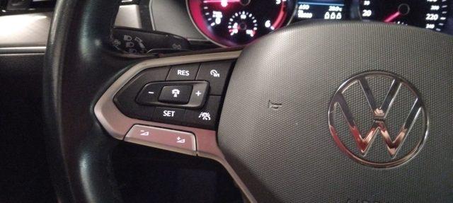 VOLKSWAGEN Passat VAR. 2.0 TDI DSG Business VIDEO LED