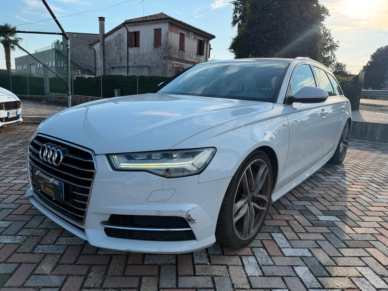 Audi A6 Avant 3.0 TDI 272 CV quattro S tronic S-Line