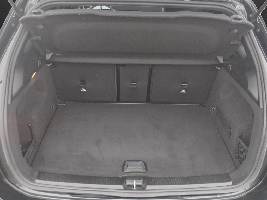 MERCEDES-BENZ B 180 PREMIUM..AMG..NAVI.LED.PELLE.