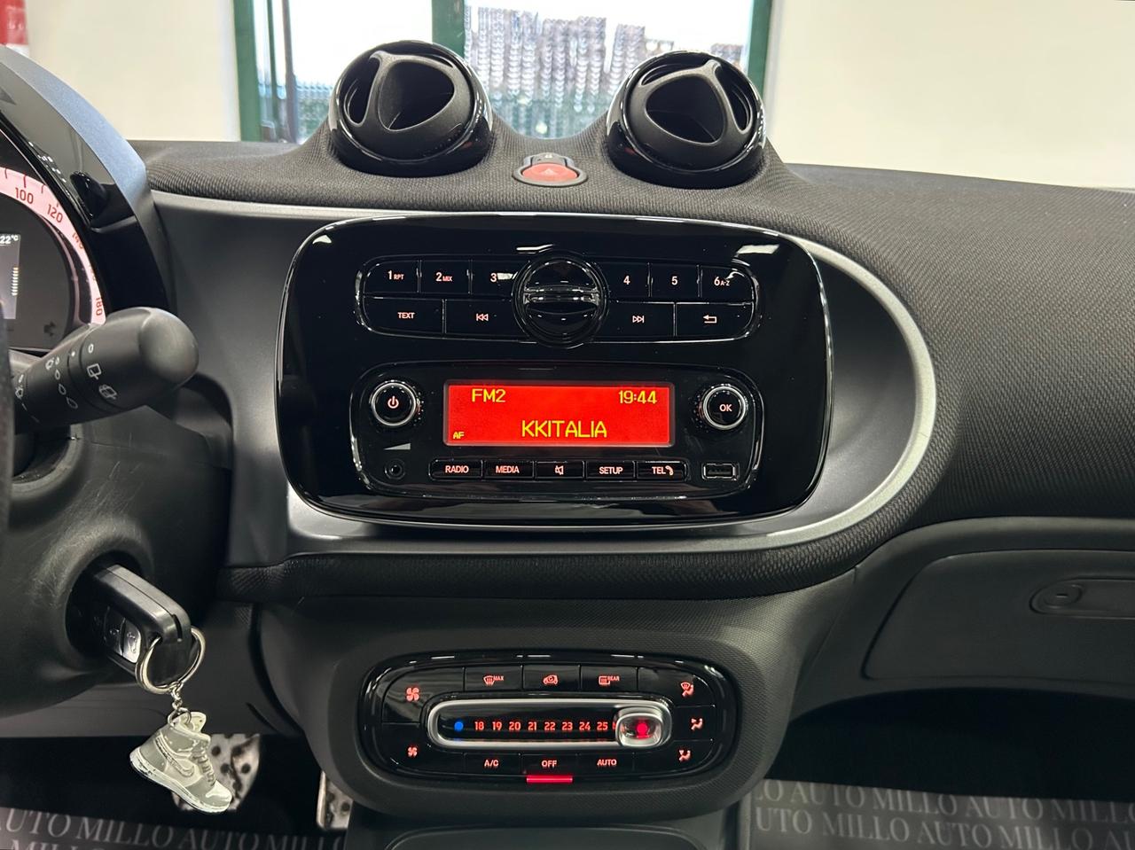 Smart ForTwo 70 1.0 twinamic Superpassion 35.000KM