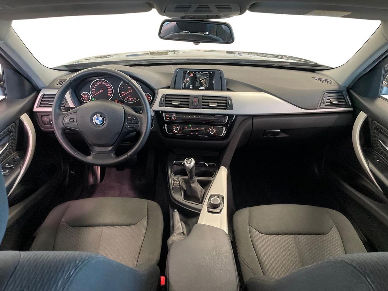 BMW Serie 3 F30 2015 Berlina - 325d 224cv