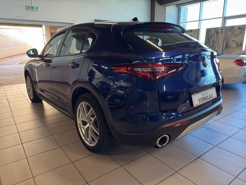 Alfa Romeo Stelvio 2.2 Turbodiesel 190 CV AT8 RWD Executive