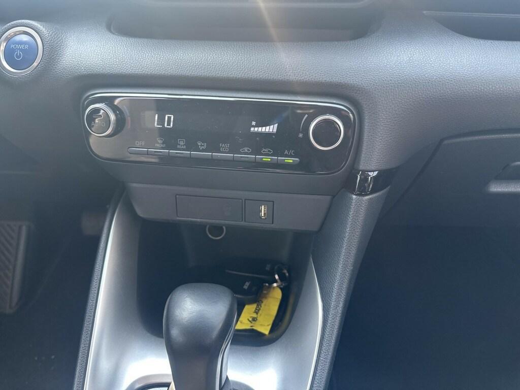 Toyota Yaris 1.5 VVT-iE Hybrid Trend E-CVT