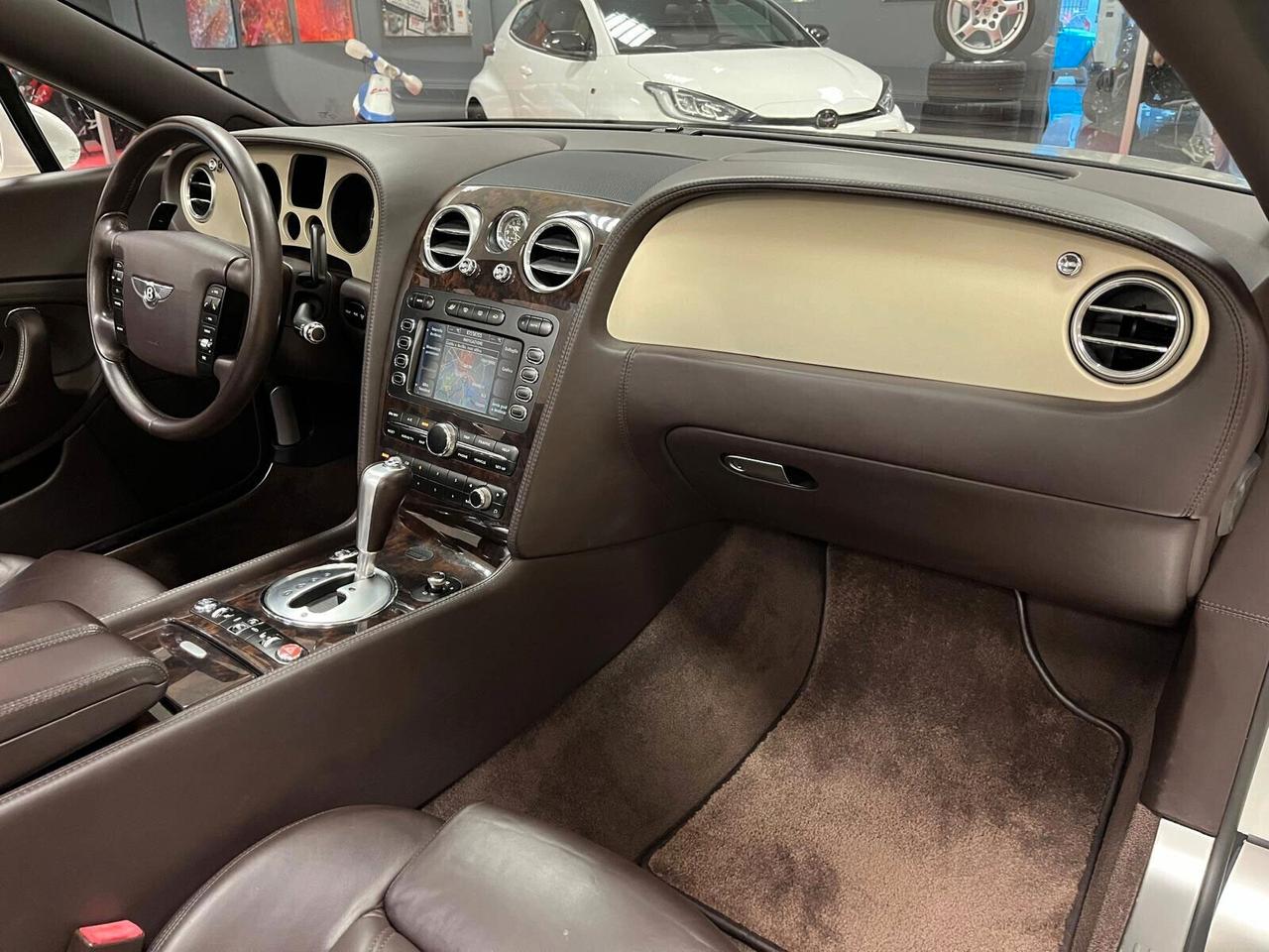 Bentley Continental GTC