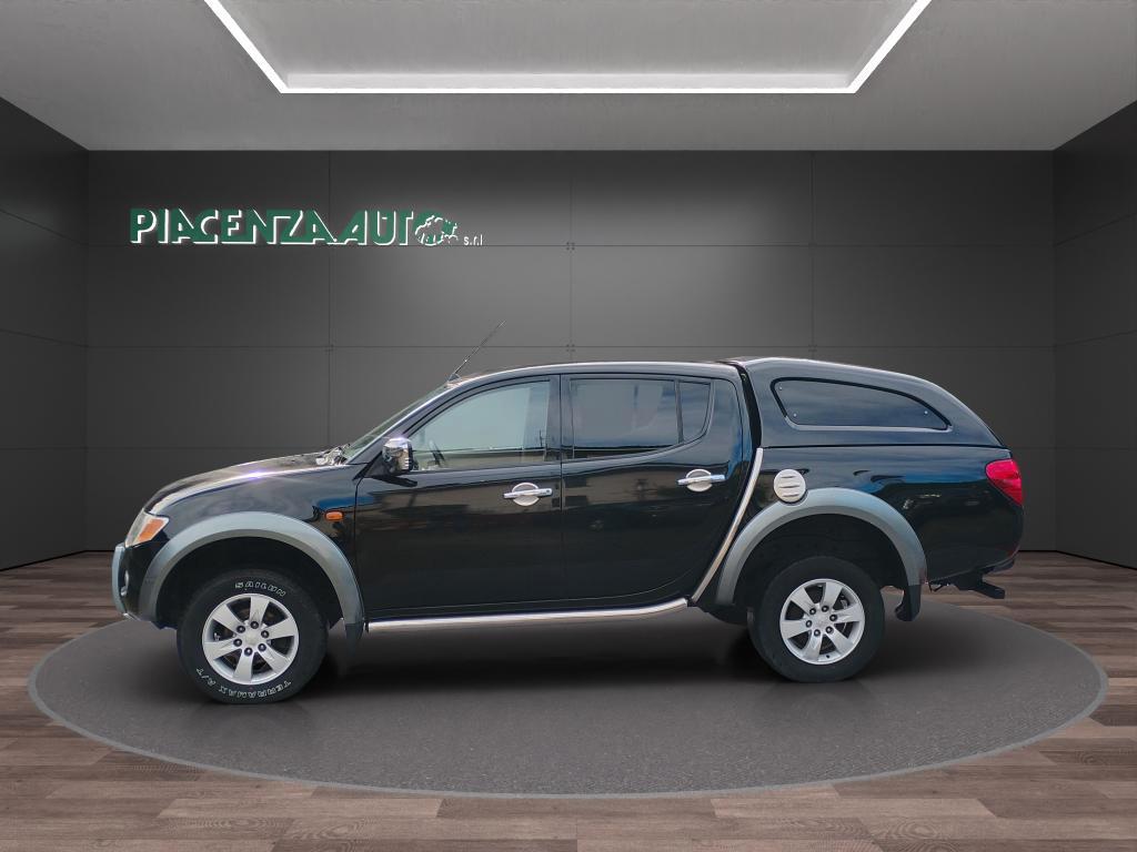 Mitsubishi L200 Double Cab L200 d.cab 2.5 di-d Intense