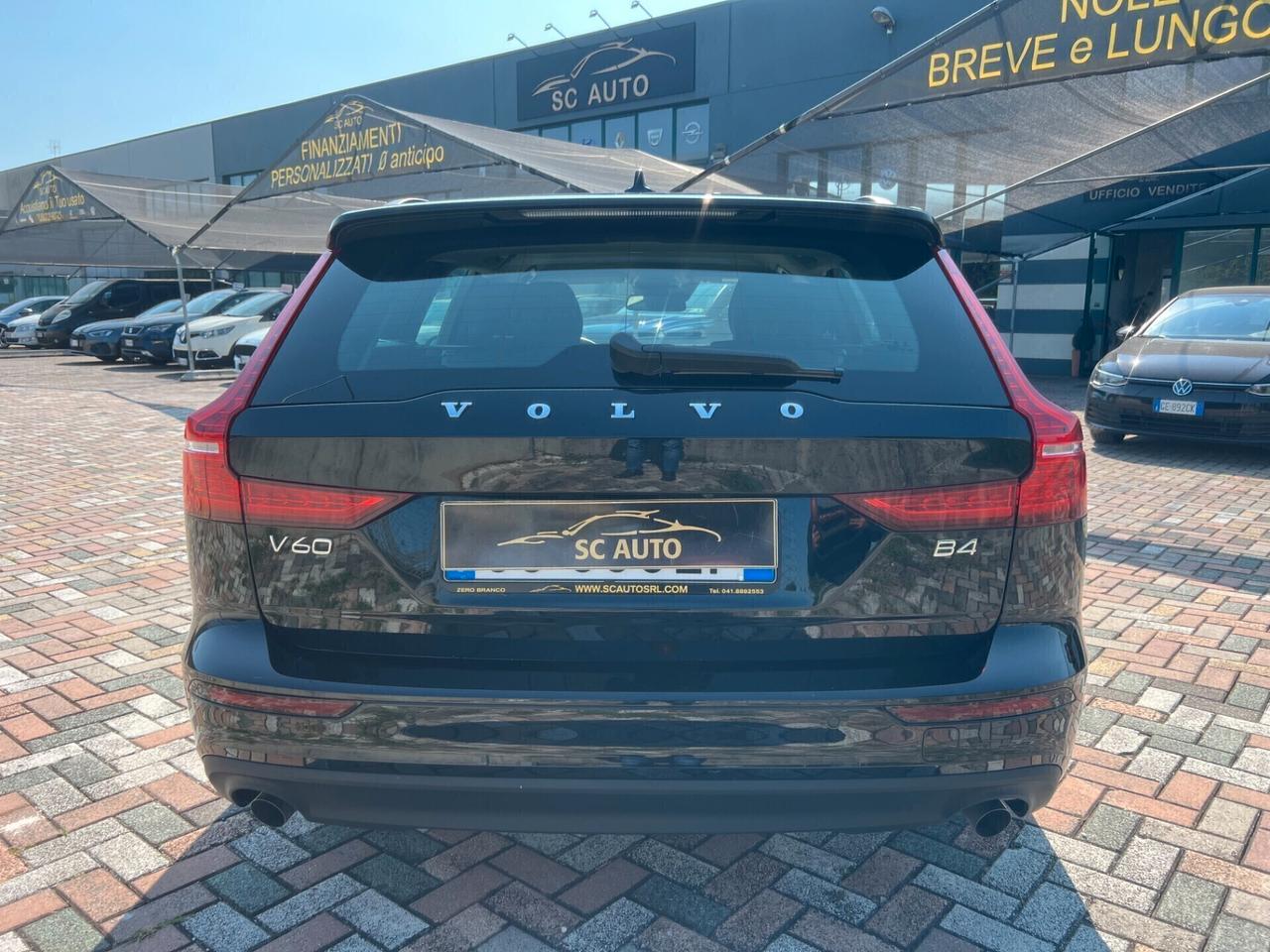 Volvo V60 B4 (d) Geartronic Momentum Business PREZZO CON FINANZIAMENTO