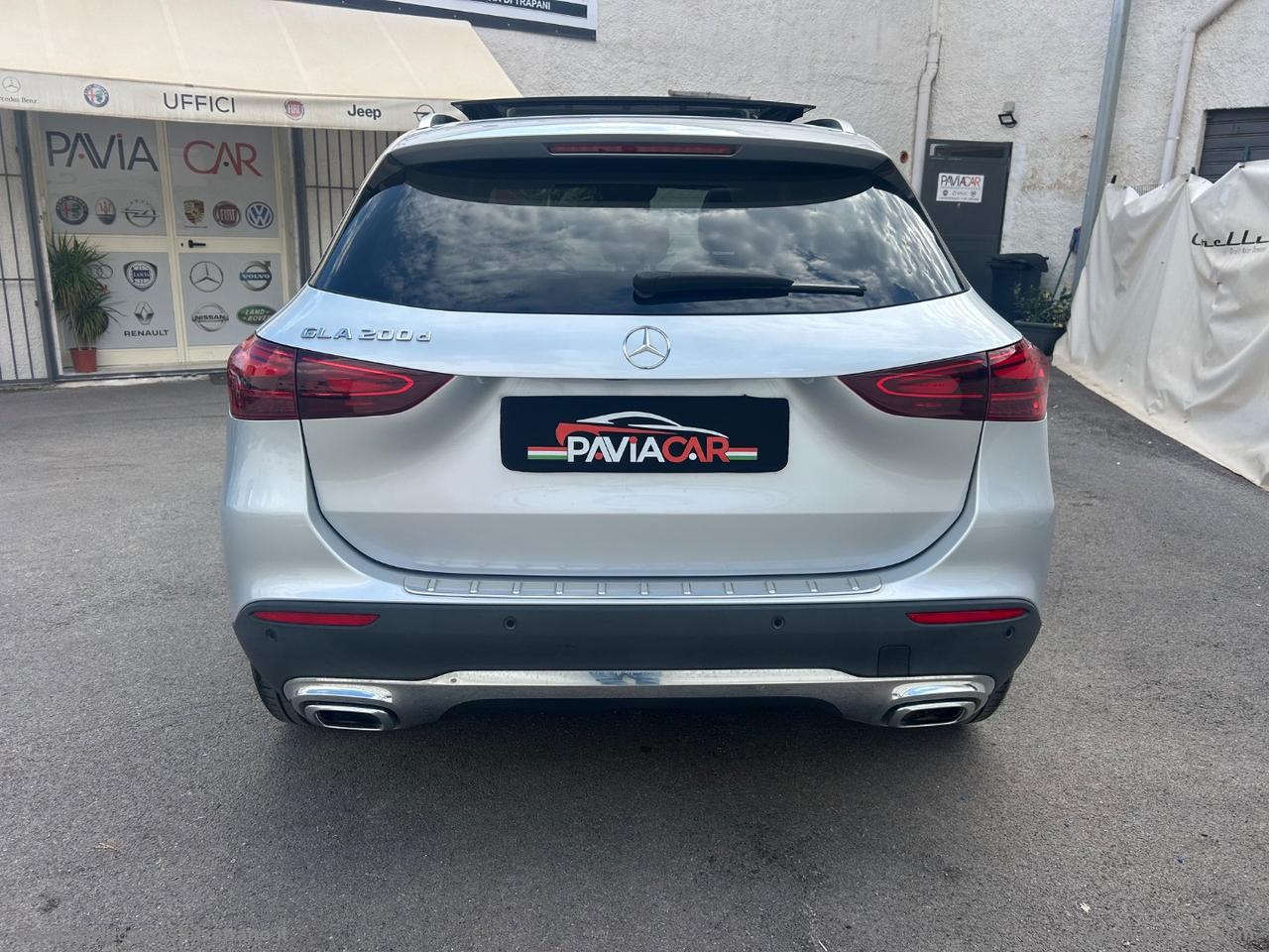 MERCEDES-BENZ GLA 200 d Automatic AMG Line Prem. Plus