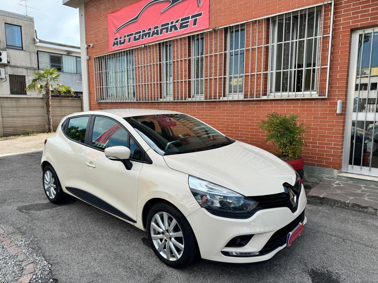 Renault Clio 1.5 dCi 75 CV Duel