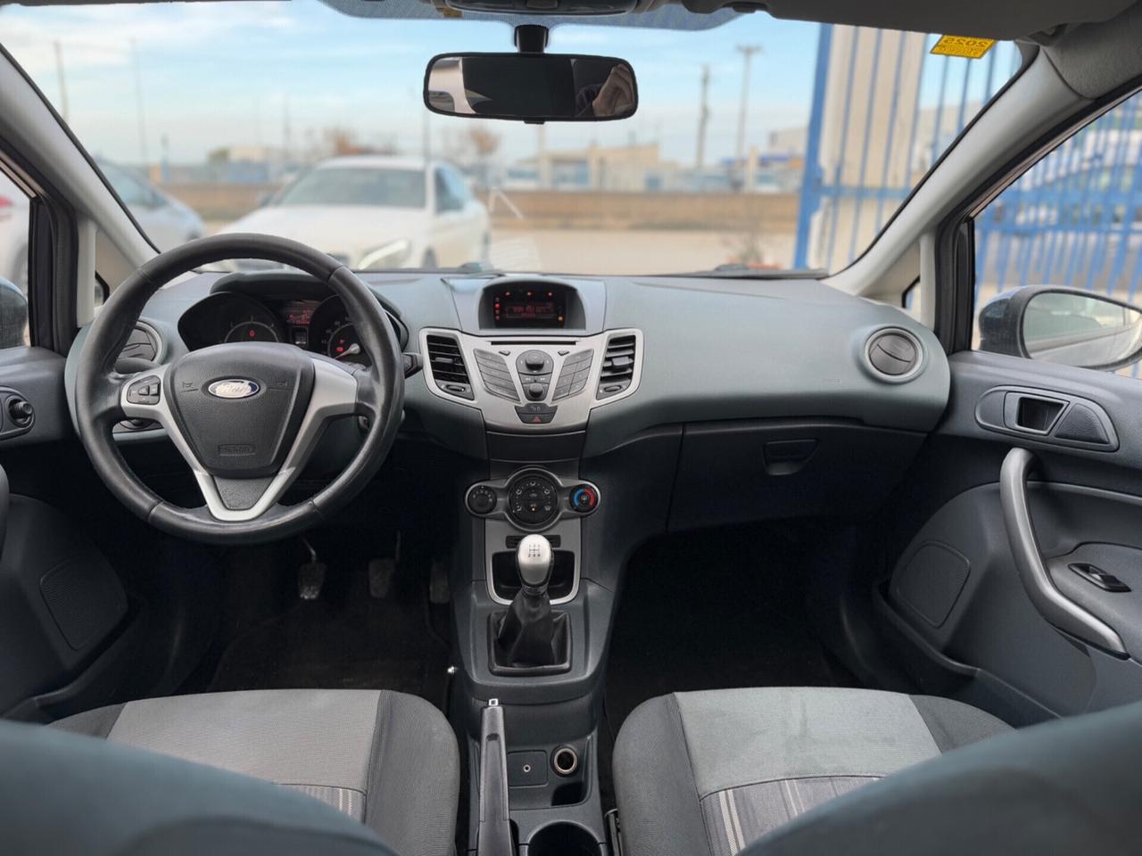 Ford Fiesta 1.4 TDCi 68CV 5 porte