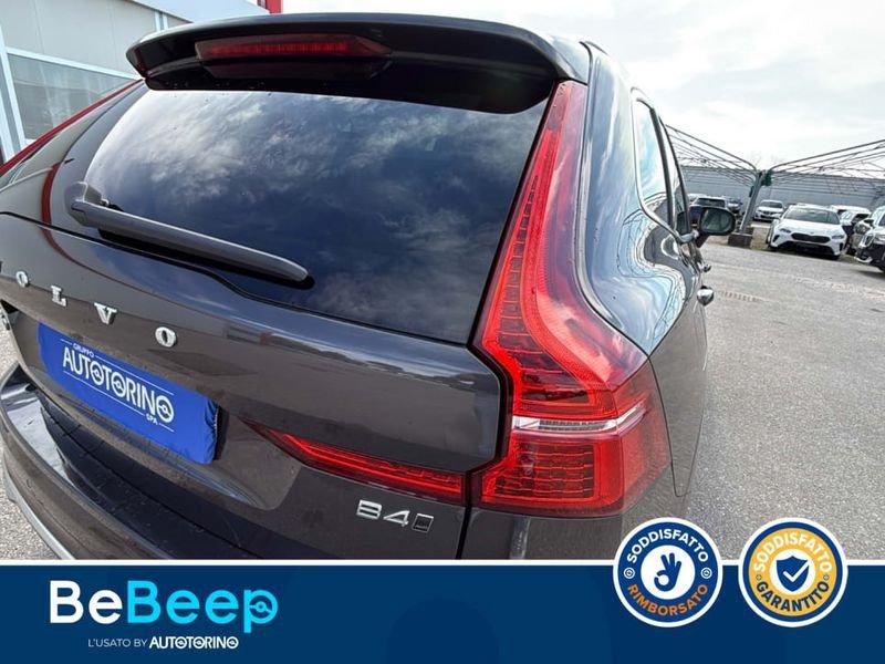 Volvo XC60 2.0 B4 PLUS BRIGHT AWD AUTO