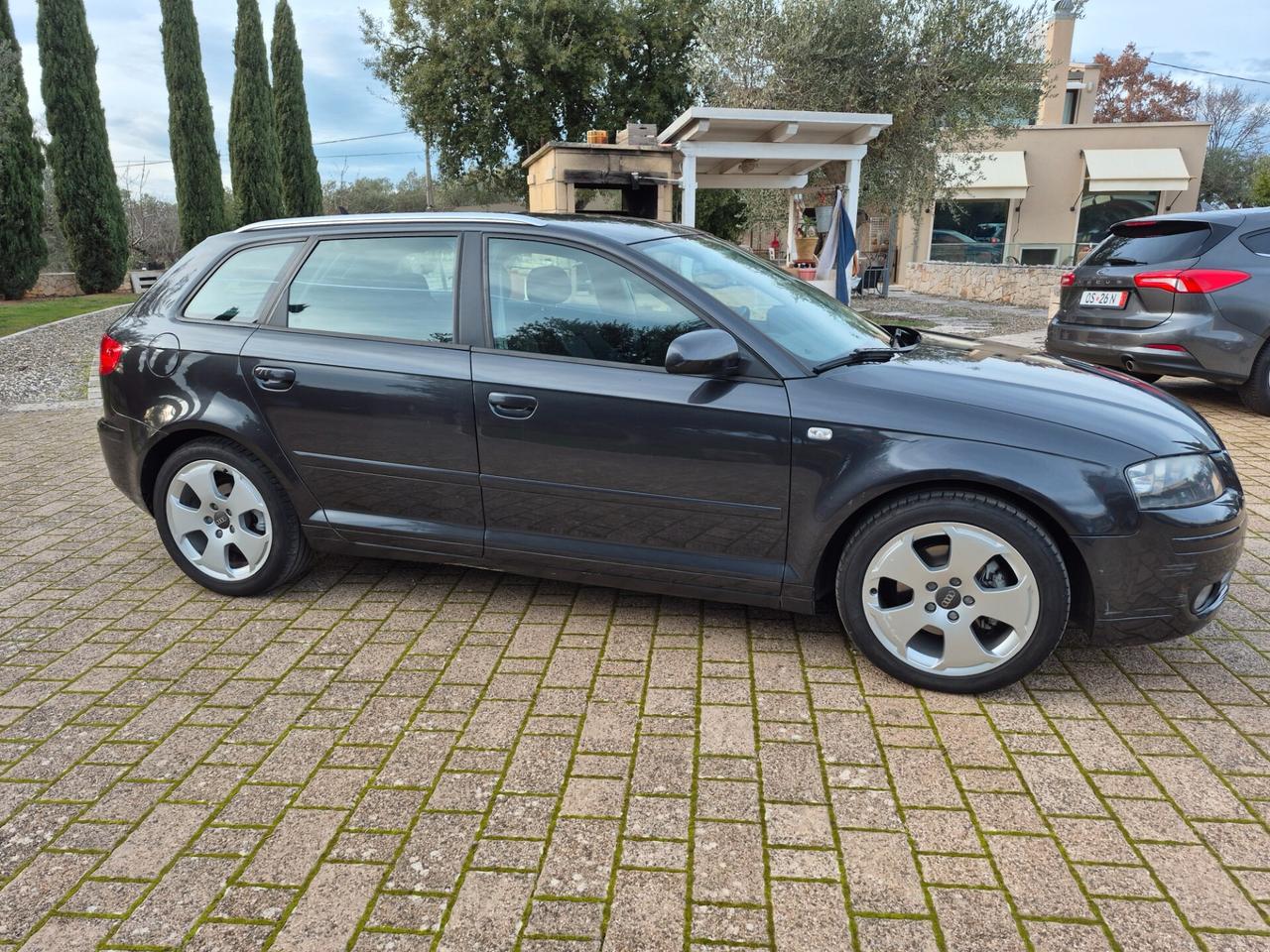 Audi A3 SPB 2.0 16V TDI Ambiente