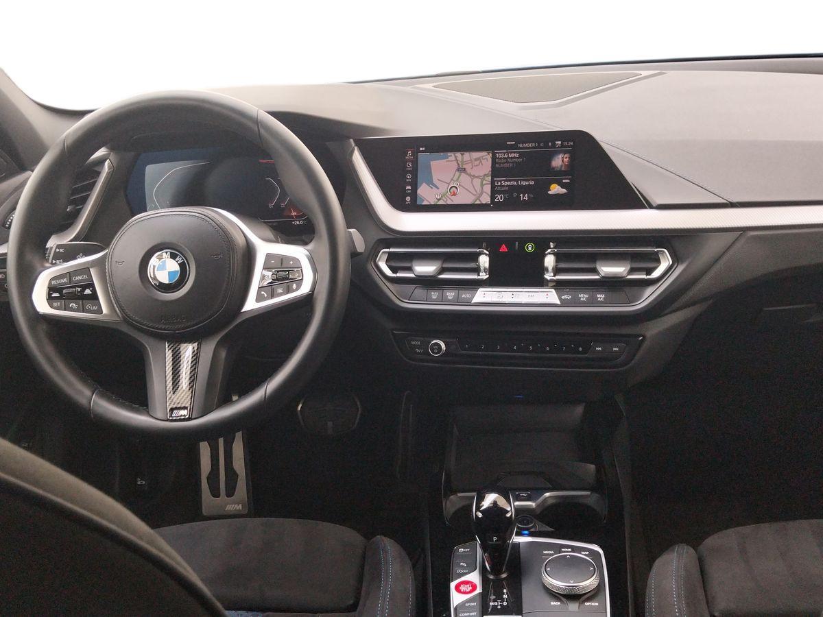 BMW Serie 1 F40 - 116d Msport auto