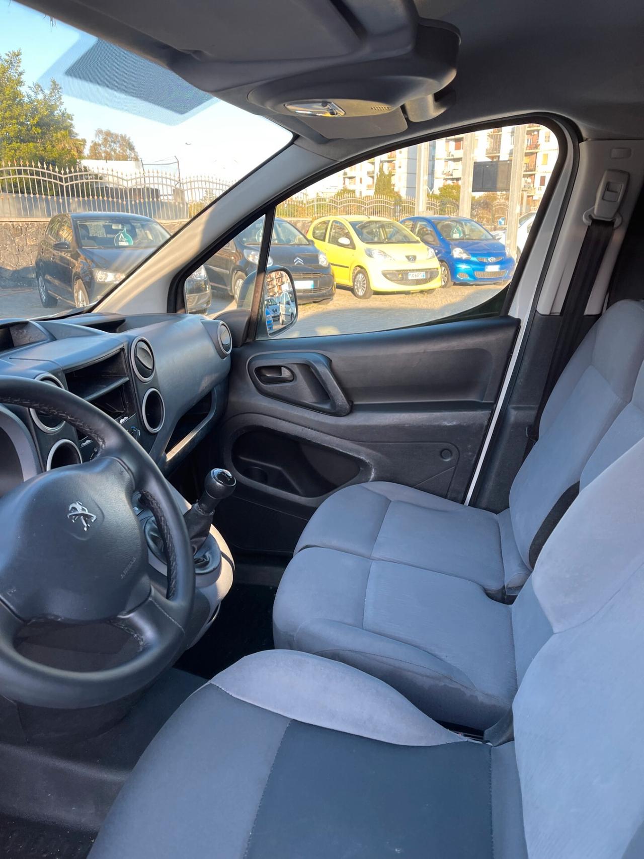 PEUGEOT PARTNER 3 POSTI 1.6 HDI 100CV