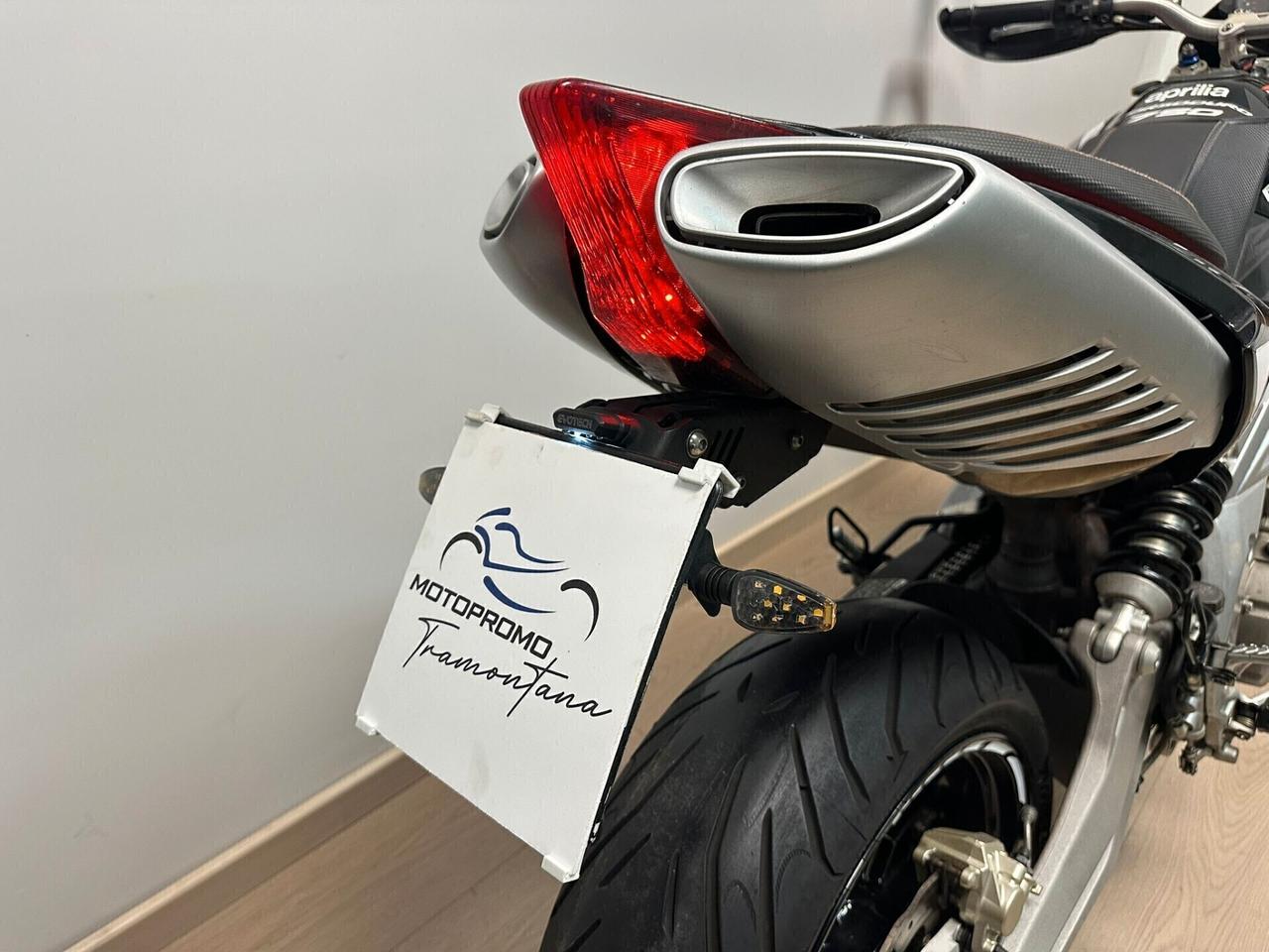 APRILIA DORSODURO 750 FACTORY 2011 DA 99€ AL MESE