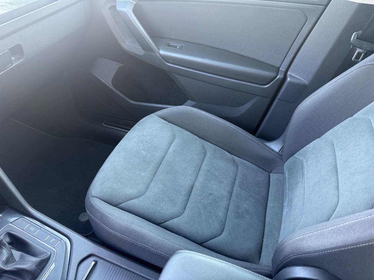 Volkswagen Tiguan 2.0 TDI SCR DSG 4MOTION Business BMT