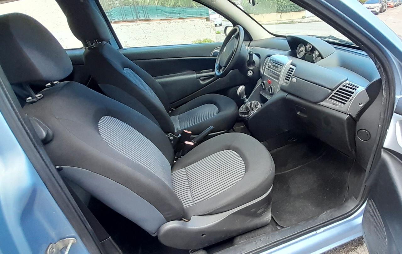 Lancia Ypsilon 1.2 Argento