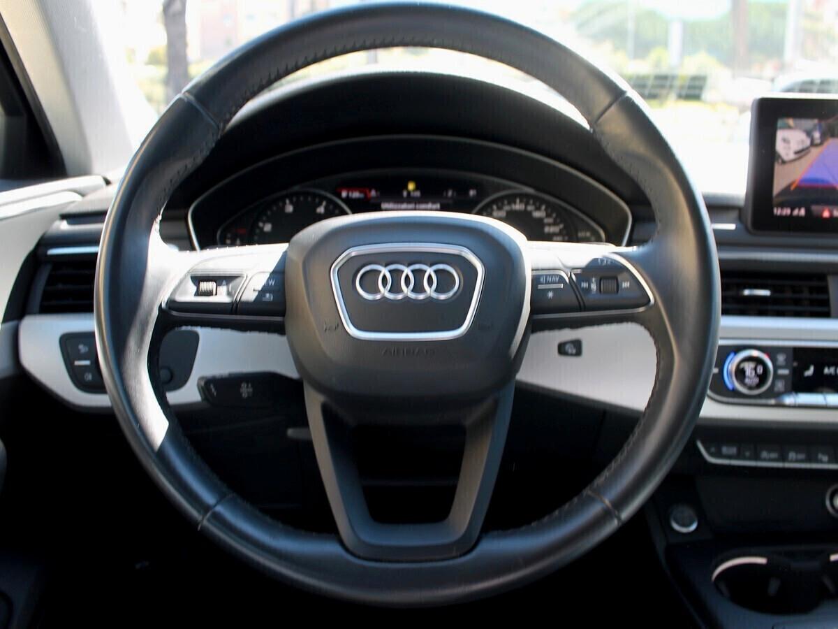 Audi A4 Avant 35TDI Stronic Led Cam PDC UNIPRO IVA DEDUCIB