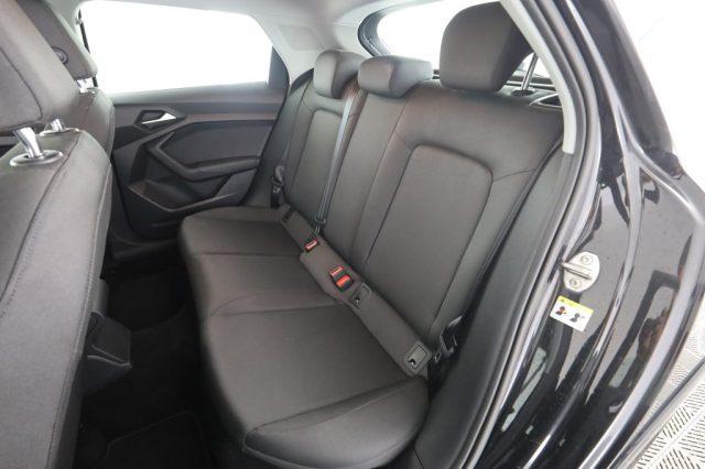 AUDI A1 A1 citycarver 30 TFSI S tronic Admired