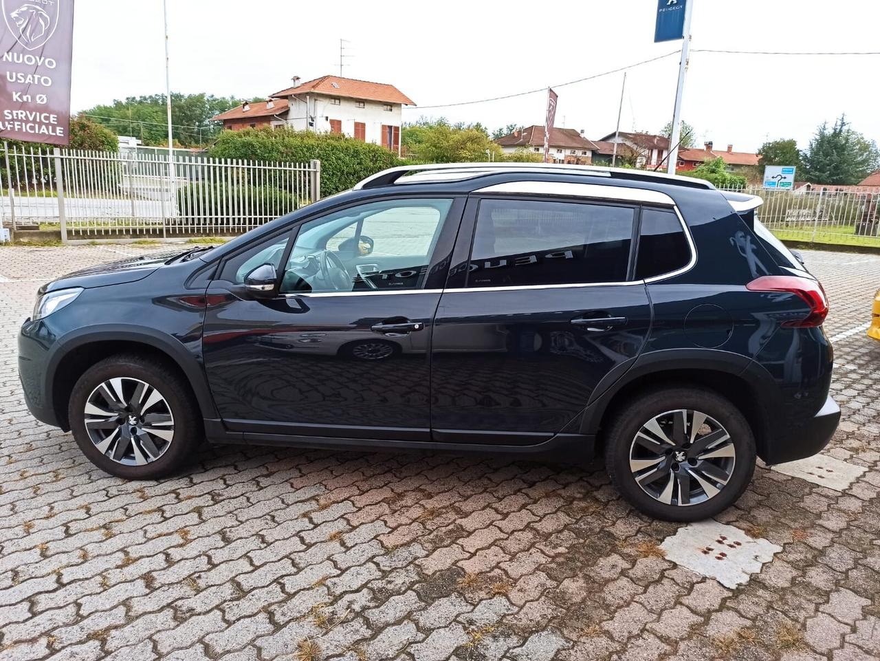 Peugeot 2008 PureTech 82cv Allure