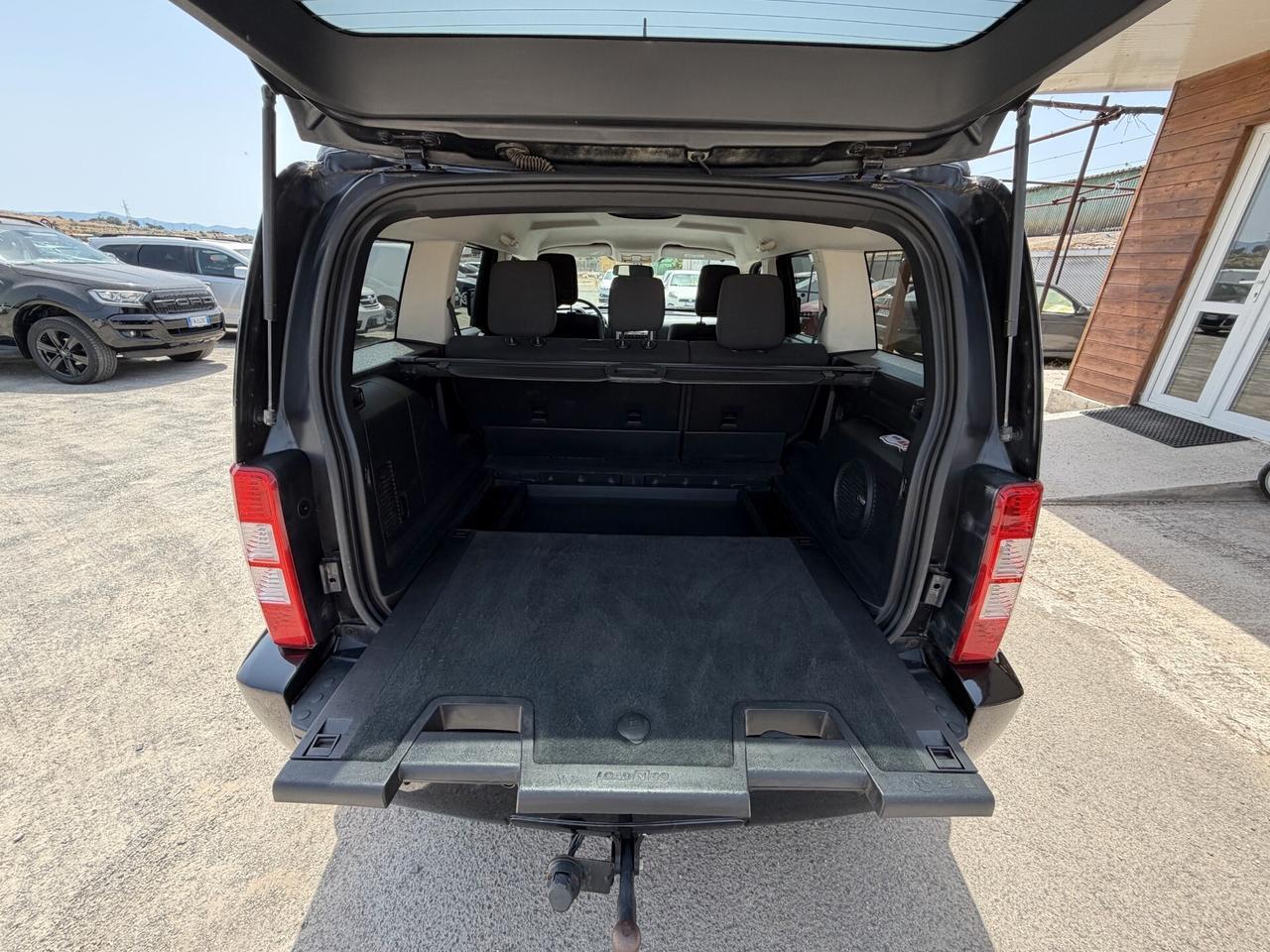 DODGE Nitro 2.8 CRD SXT 4WD GANCIO TRAINO