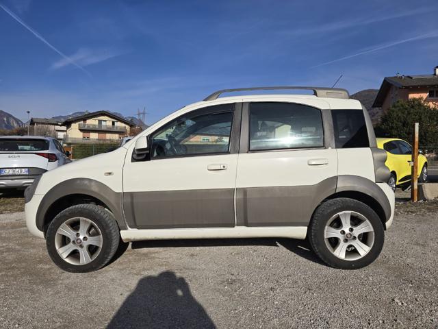 FIAT Panda 1.3 MJT 16V DPF 4x4 Cross