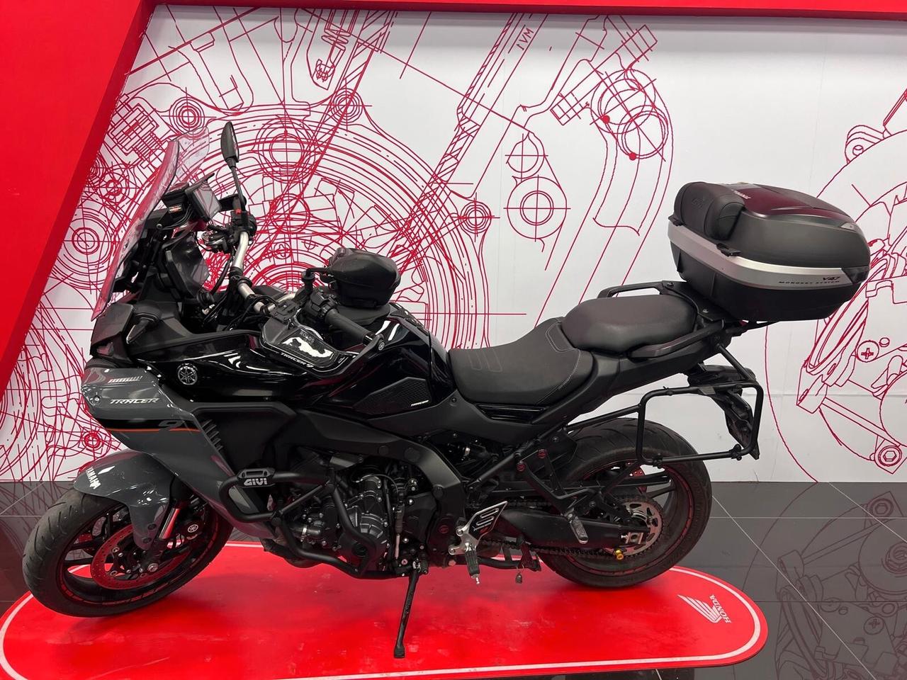 Yamaha Tracer 9 2025