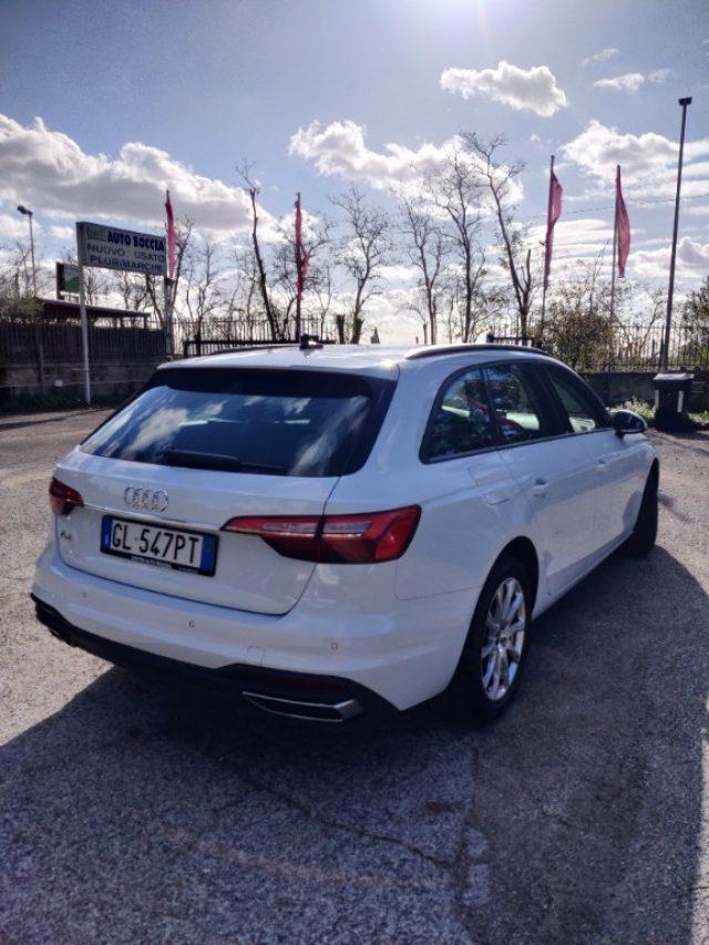 AUDI A4 Avant 30 TDI/136 CV S tronic Business