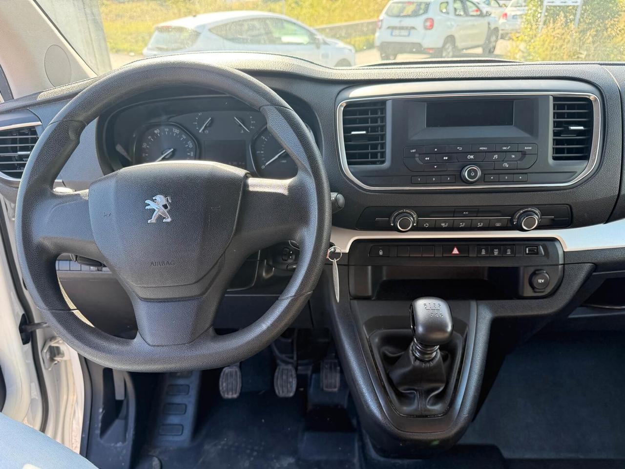 Peugeot Traveller BlueHDi 120 S&S Compact Active