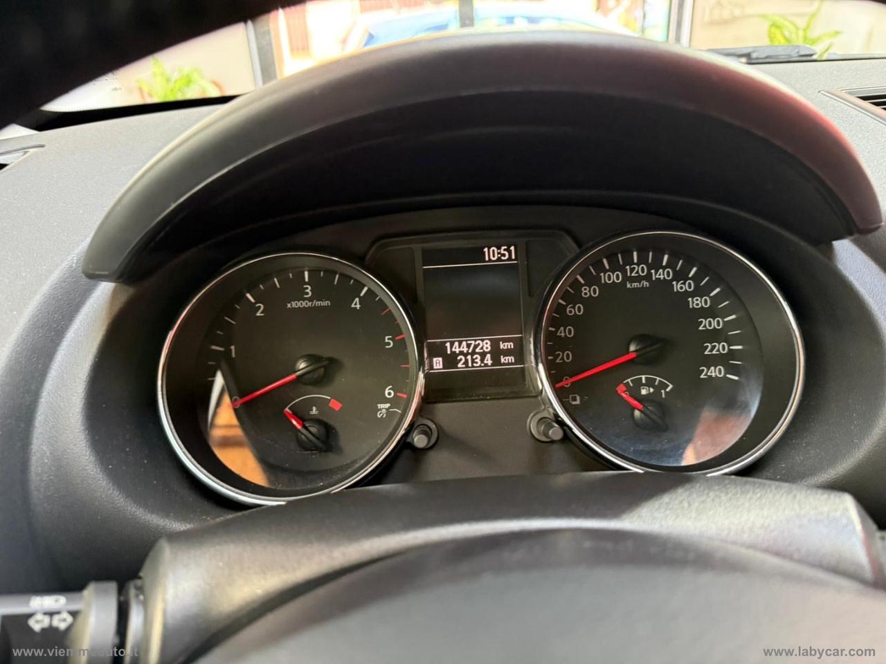 NISSAN Qashqai 2.0 dCi DPF Tekna