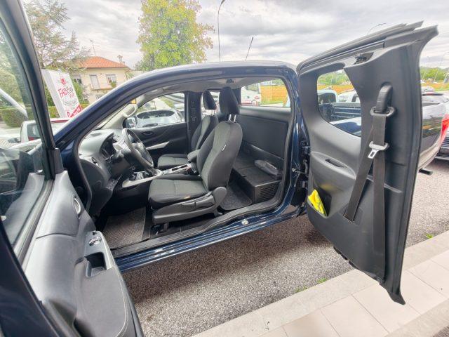 NISSAN Navara 2.3 dCi 4WD King Cab Acenta 2POSTI