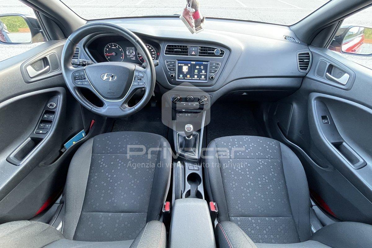 HYUNDAI i20 1.2 5 porte Connectline