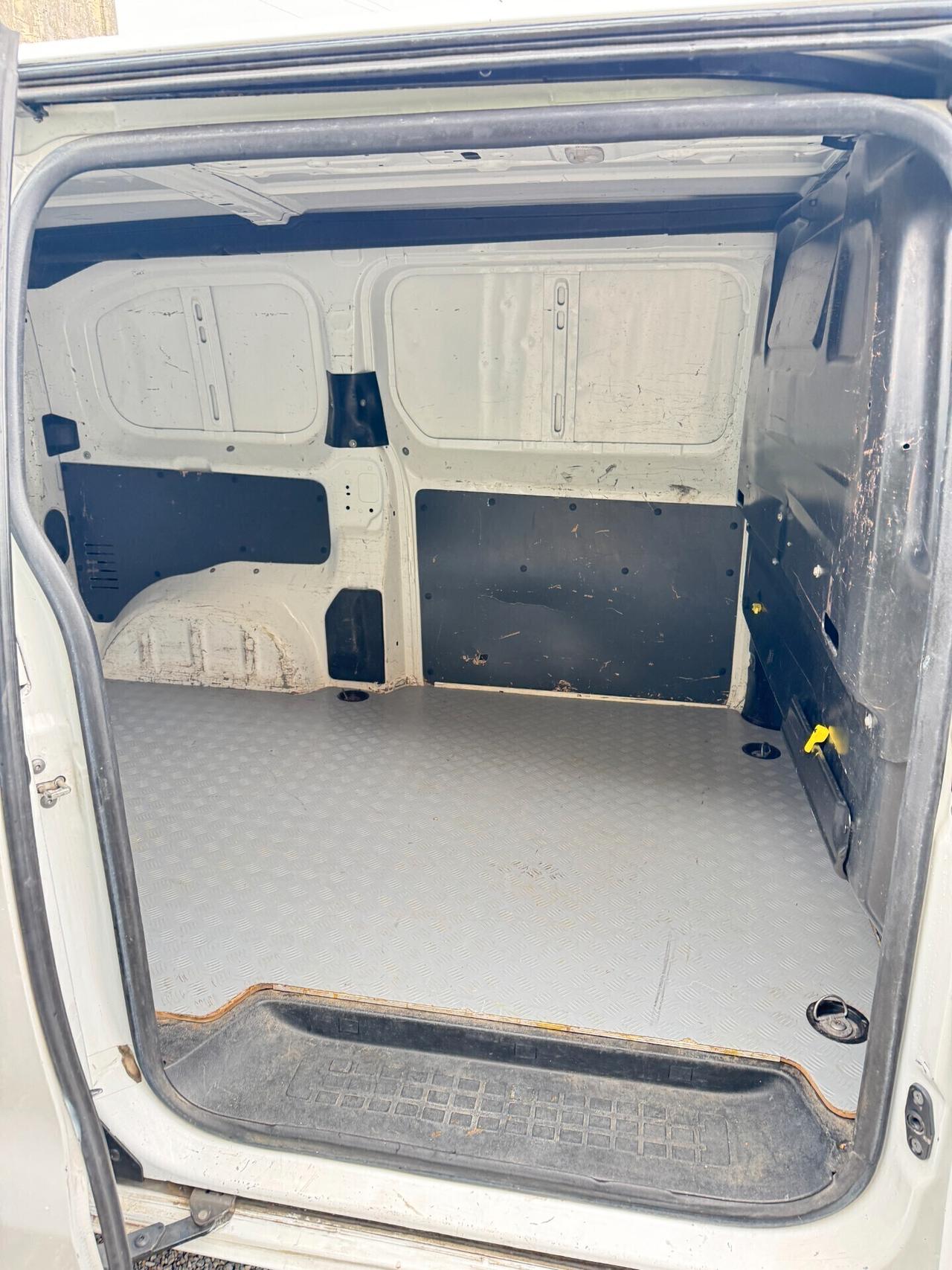 Opel Vivaro Furgone 2020