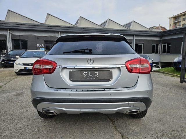 MERCEDES-BENZ GLA 200 CDI Automatic