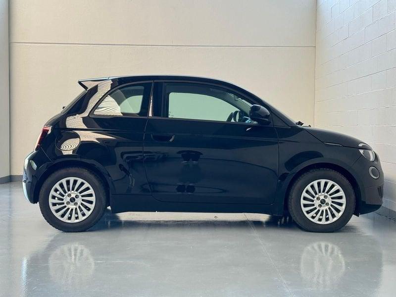 FIAT 500 Action Berlina 23,8 KWh