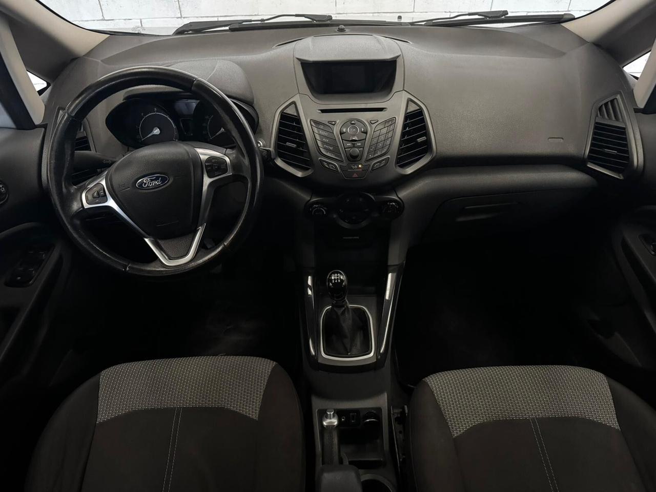 Ford EcoSport allestimento titanium