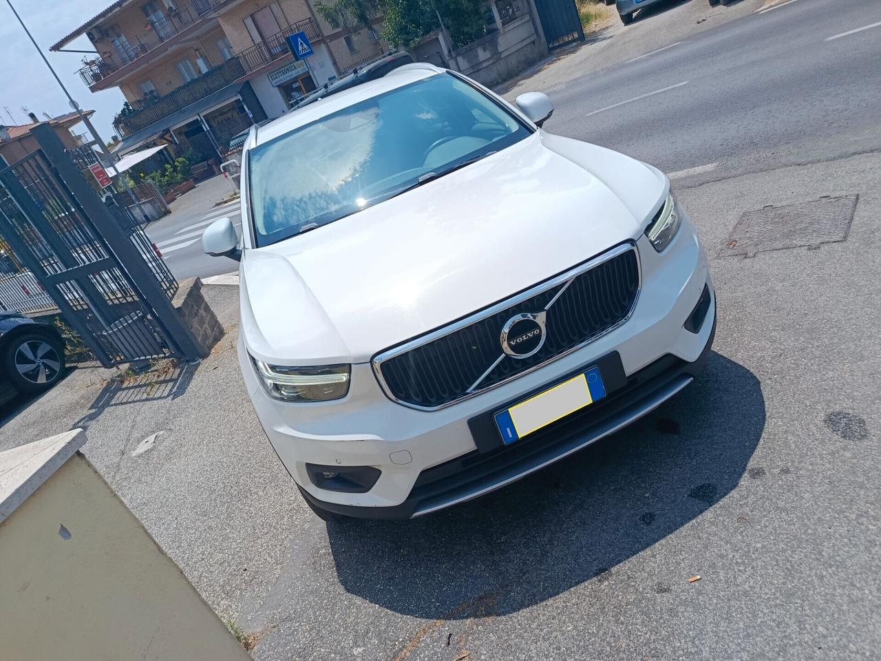 Volvo XC40 D4 AWD Geartronic Business