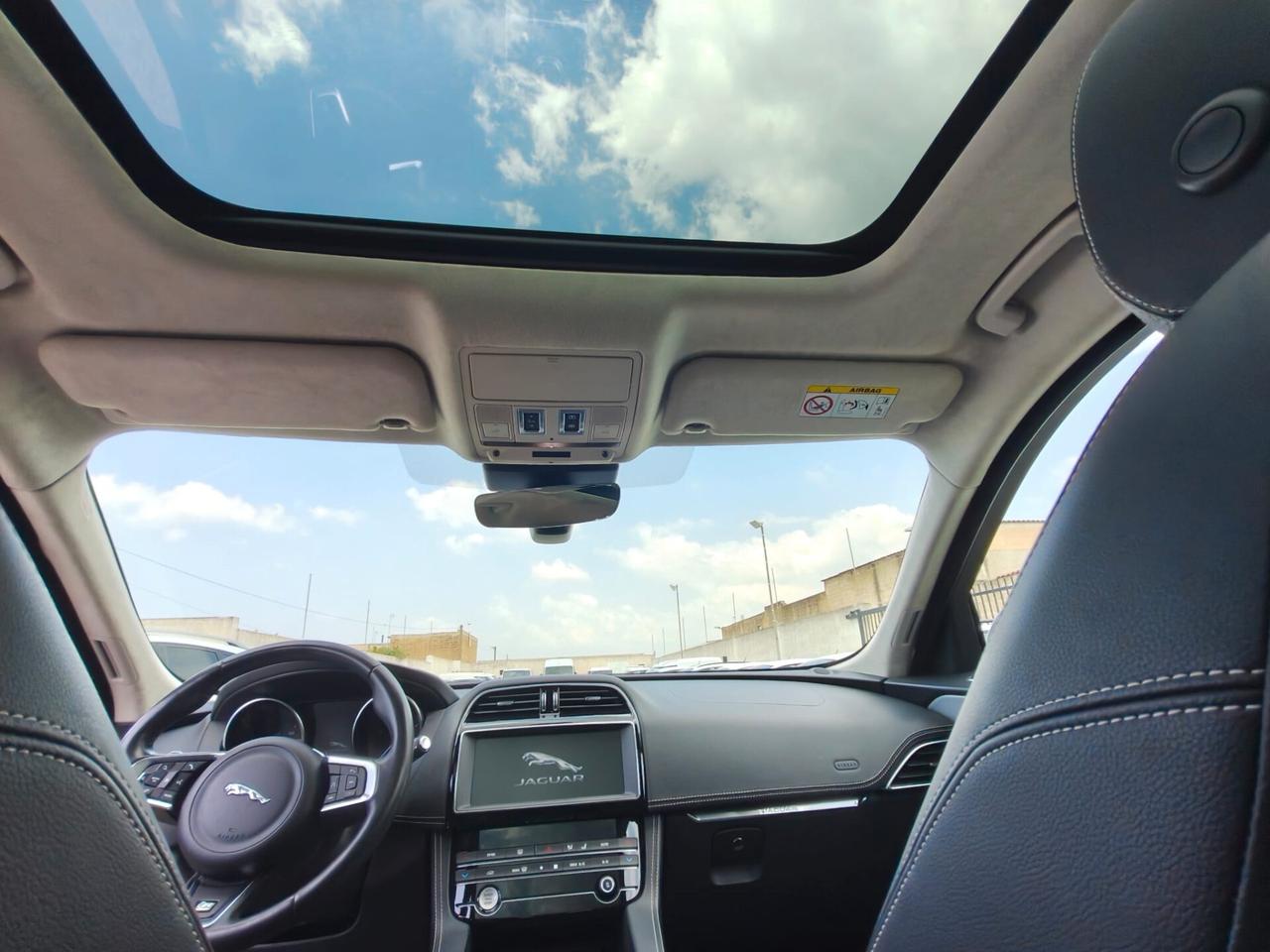 Jaguar F-Pace 2.0 D 180 CV AWD aut. Pure 2019