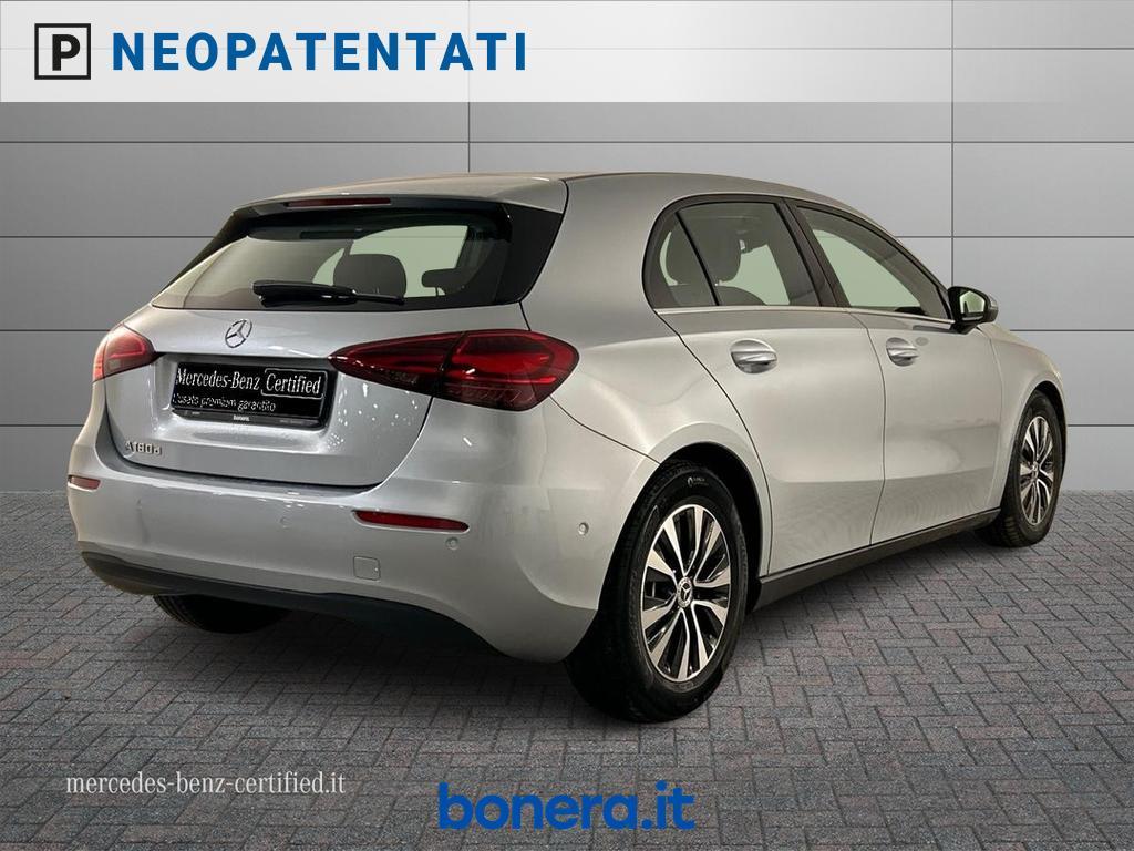 Mercedes Classe A 180 180 D Advanced 8G-DCT