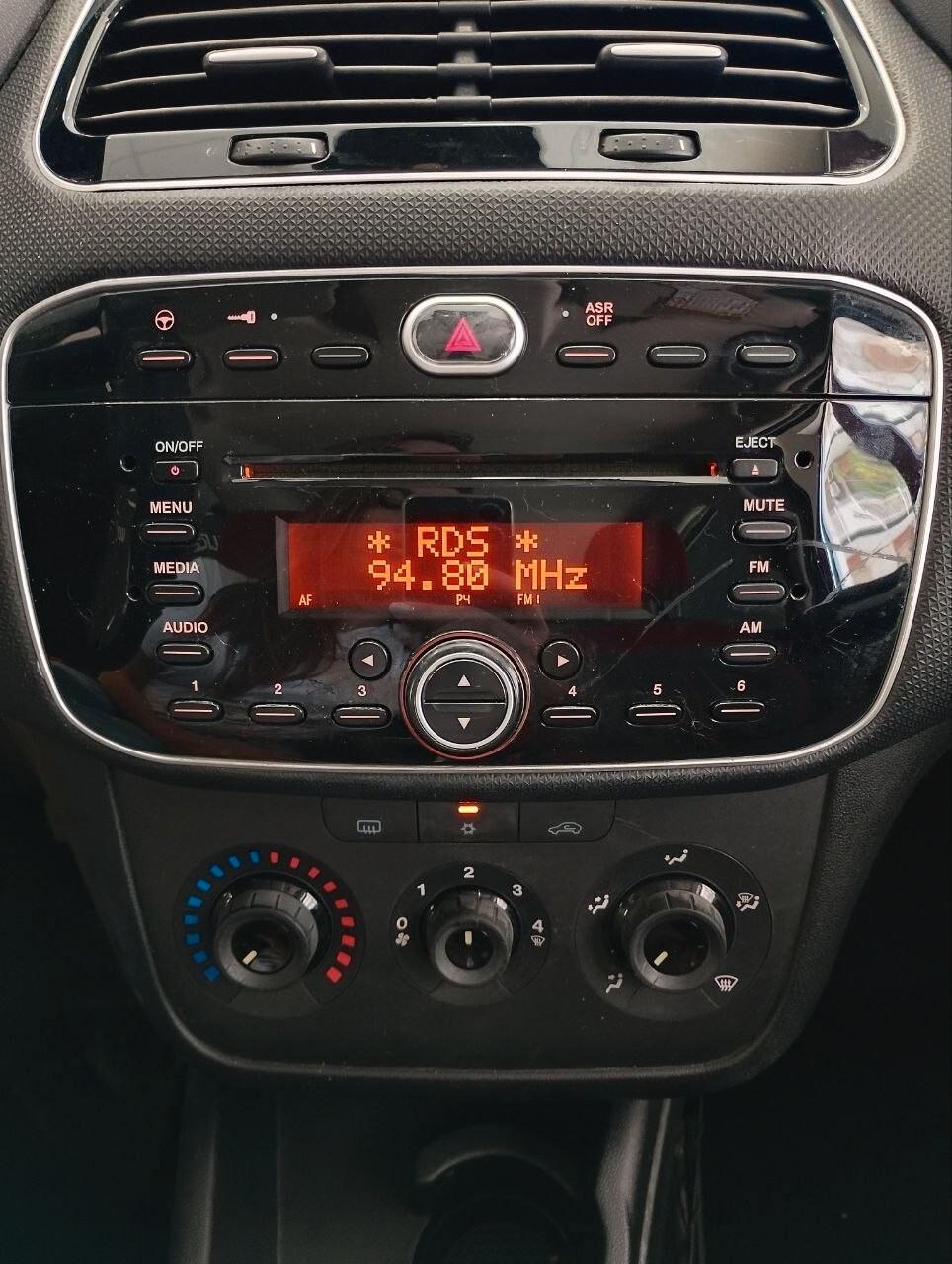 Fiat Punto 1.2 69cv Pop 2012