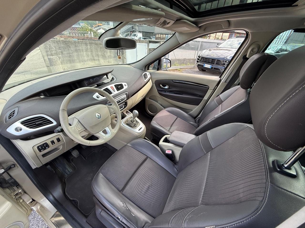 RENAULT SCENIC 7POSTI 1.9 dCi/130CV LUXE