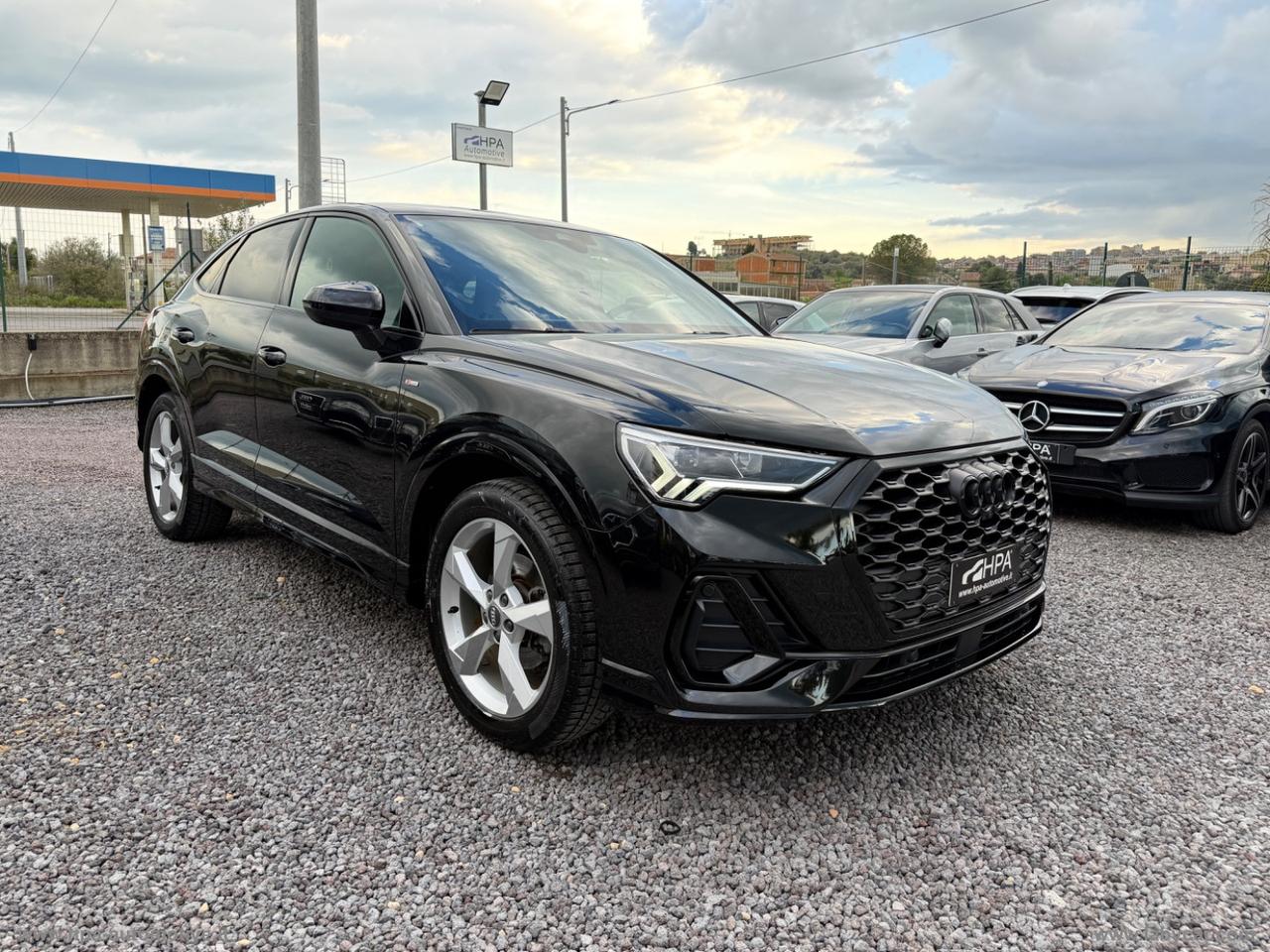 AUDI Q3 SPORTBACK 2.0TDI S-line NAVI FULL LED RETROCAMERA 360