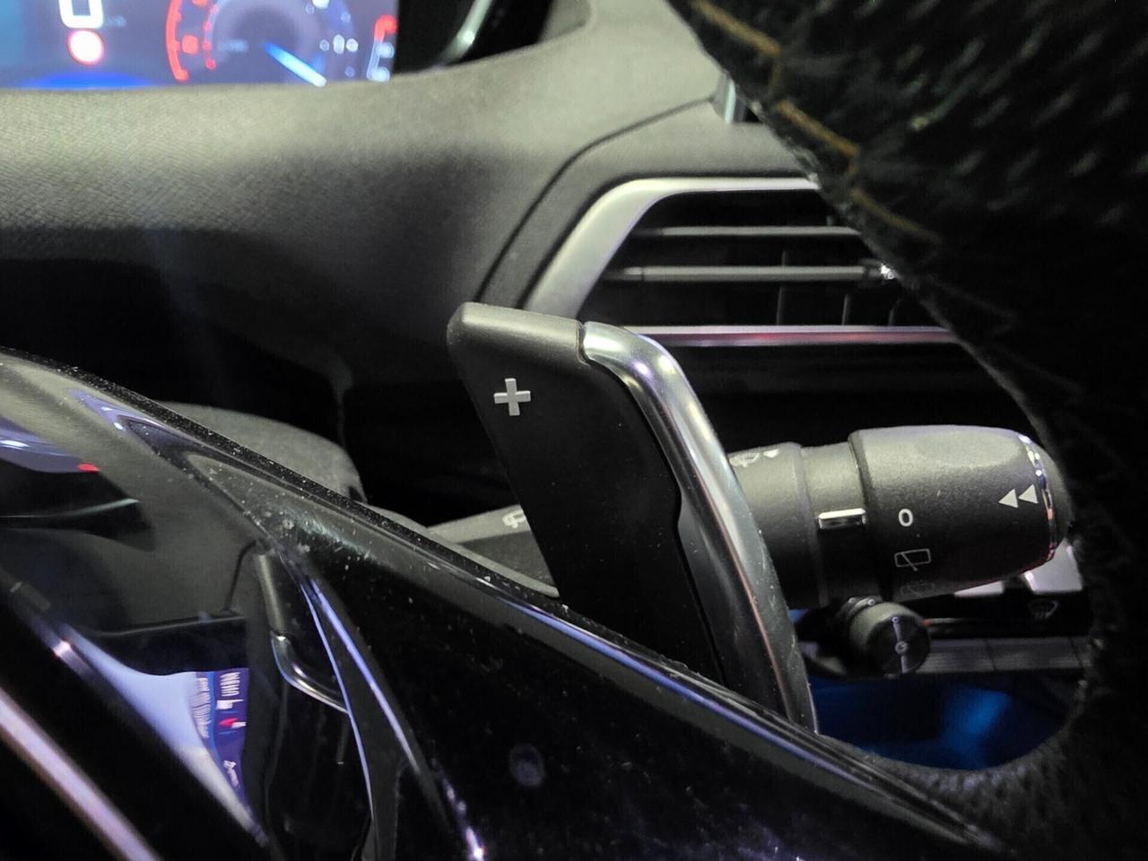 Peugeot 3008 1.5hdi GT Line 2018 88000km Finanziab