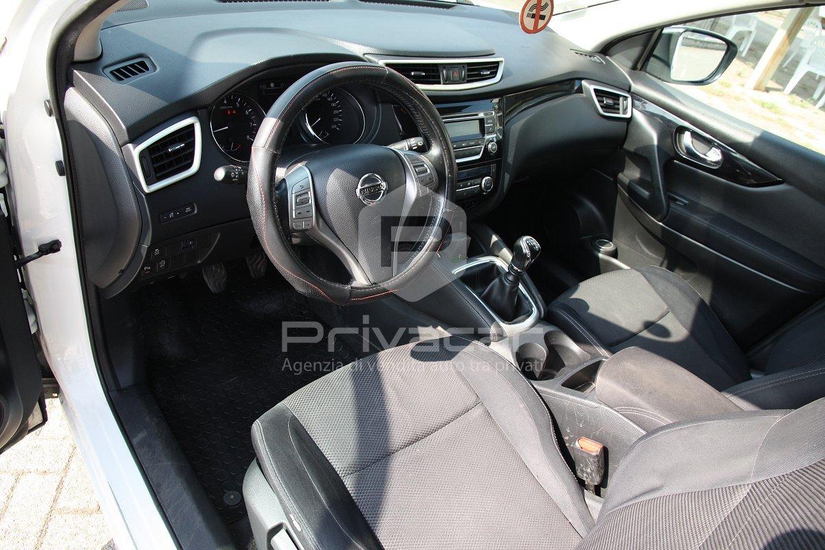 NISSAN Qashqai 1.2 DIG-T Acenta